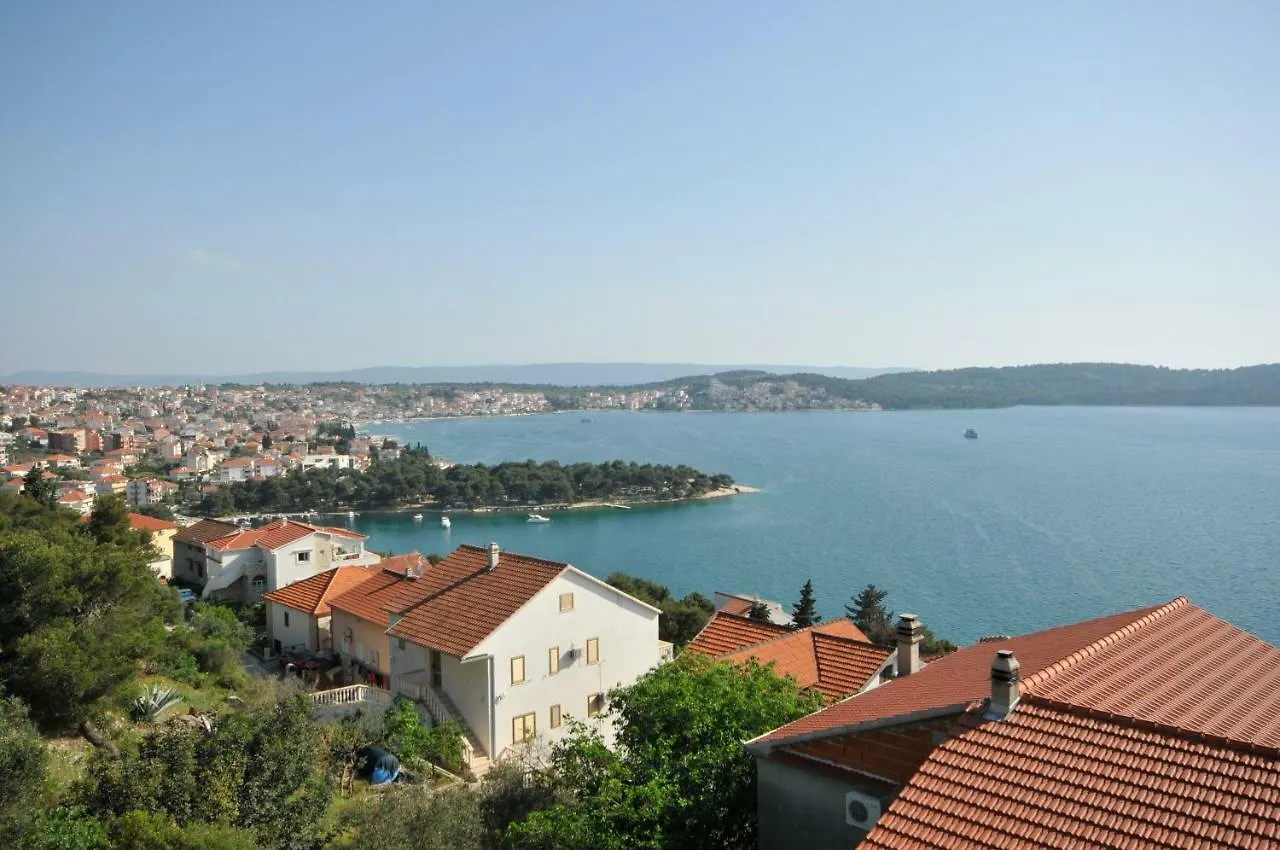 Apartment Ana Traù Croazia